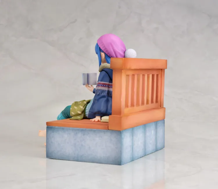Yuru Camp - Figurine Shima Rin Foot Bath Ver. (AmiAmi) 